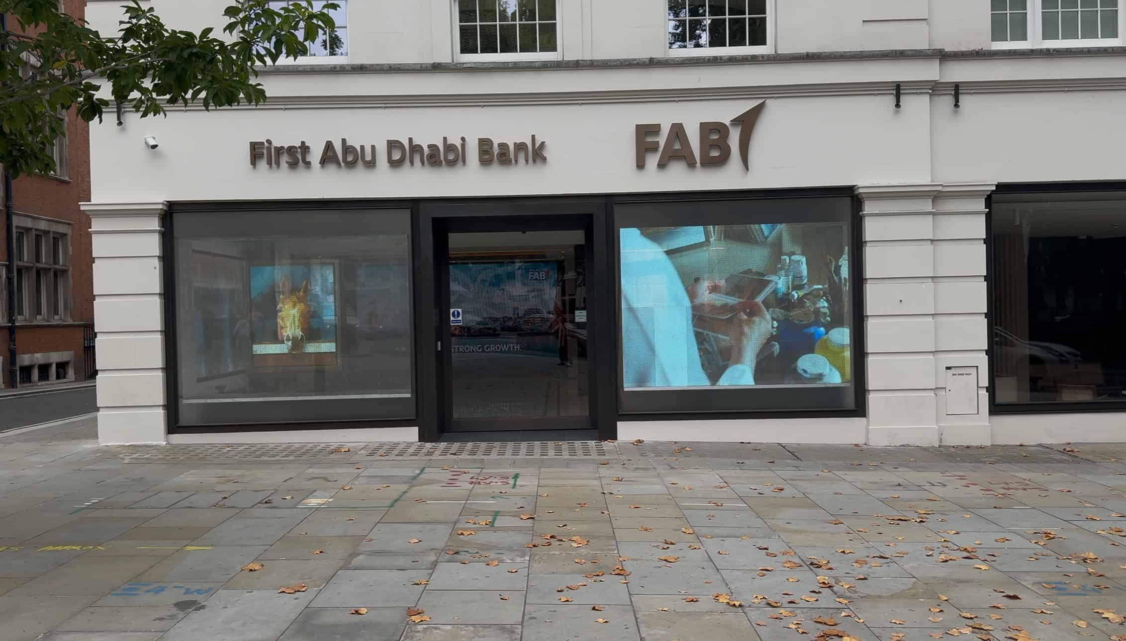 Pixel Pitch and Viewing Distance: Where Transparent LED Retail Windows Succeed or Fail — transparent led shopfront showing